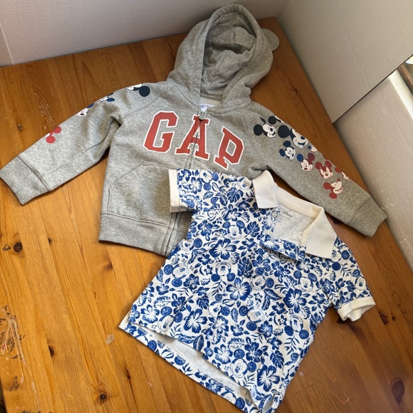 Disney/baby gap hoodie/ Hawaiian Mickey Mouse shirt bundle size 2t - Picture 2 of 9